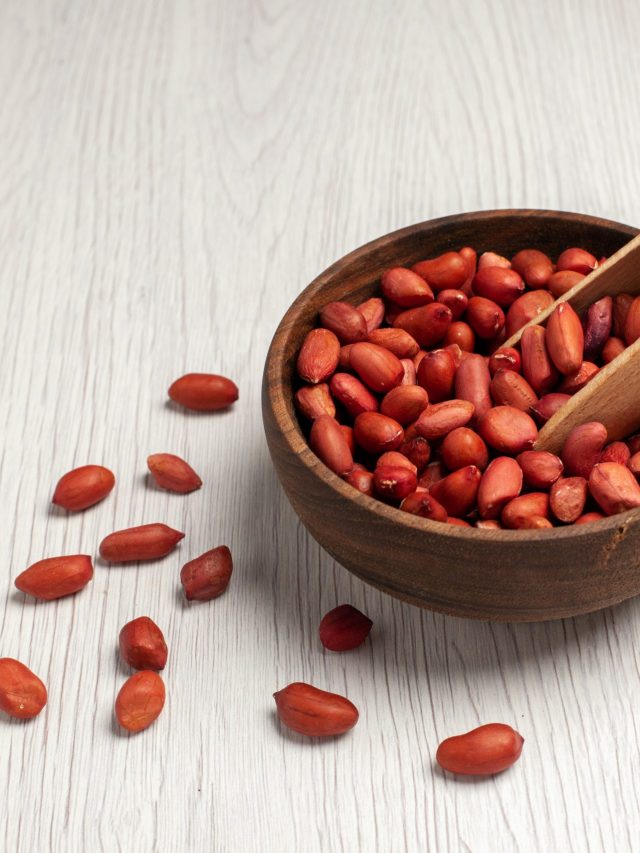 Health Benefits of Superfood Peanuts in WInters | मूंगफली क्यूँ है सर्दियों का सुपरफ़ूड