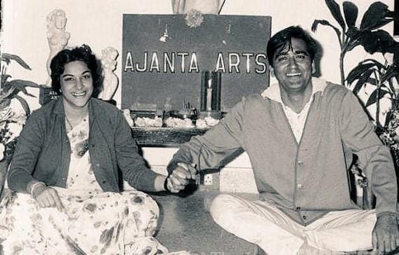 Sunil Dutt and Nargis Ajanta Arts Cultural Troupe क्यों प्रधानमंत्री पंडित जवाहर लाल नेहरू ने सुनील दत्त के लिए फ्लाइट रुकवा दी